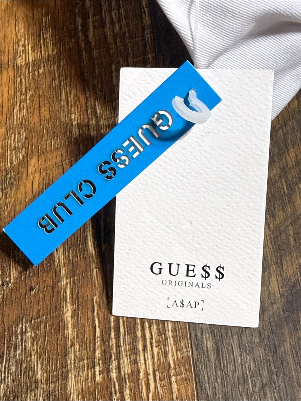 GUESS Originals Guess Club Baseball Caps Bundle of 6 NWT - Picture 3 of 13